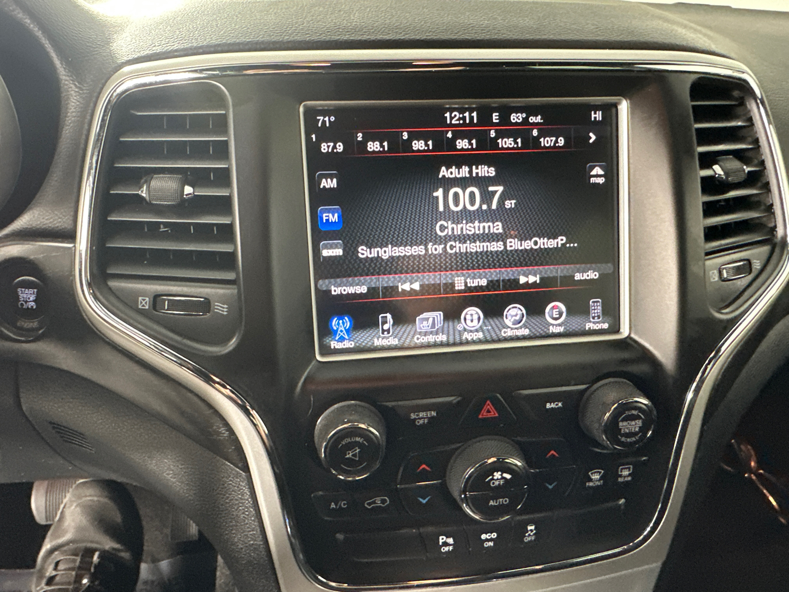 2015 Jeep Grand Cherokee Altitude 39