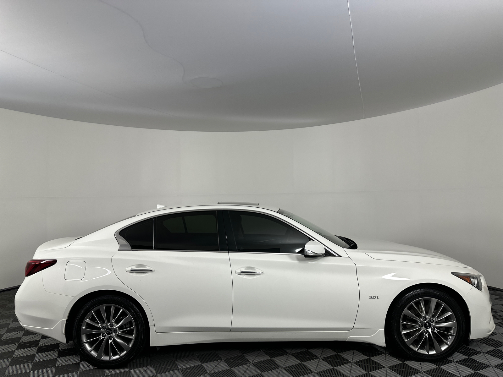 2019 INFINITI Q50 3.0t LUXE 20