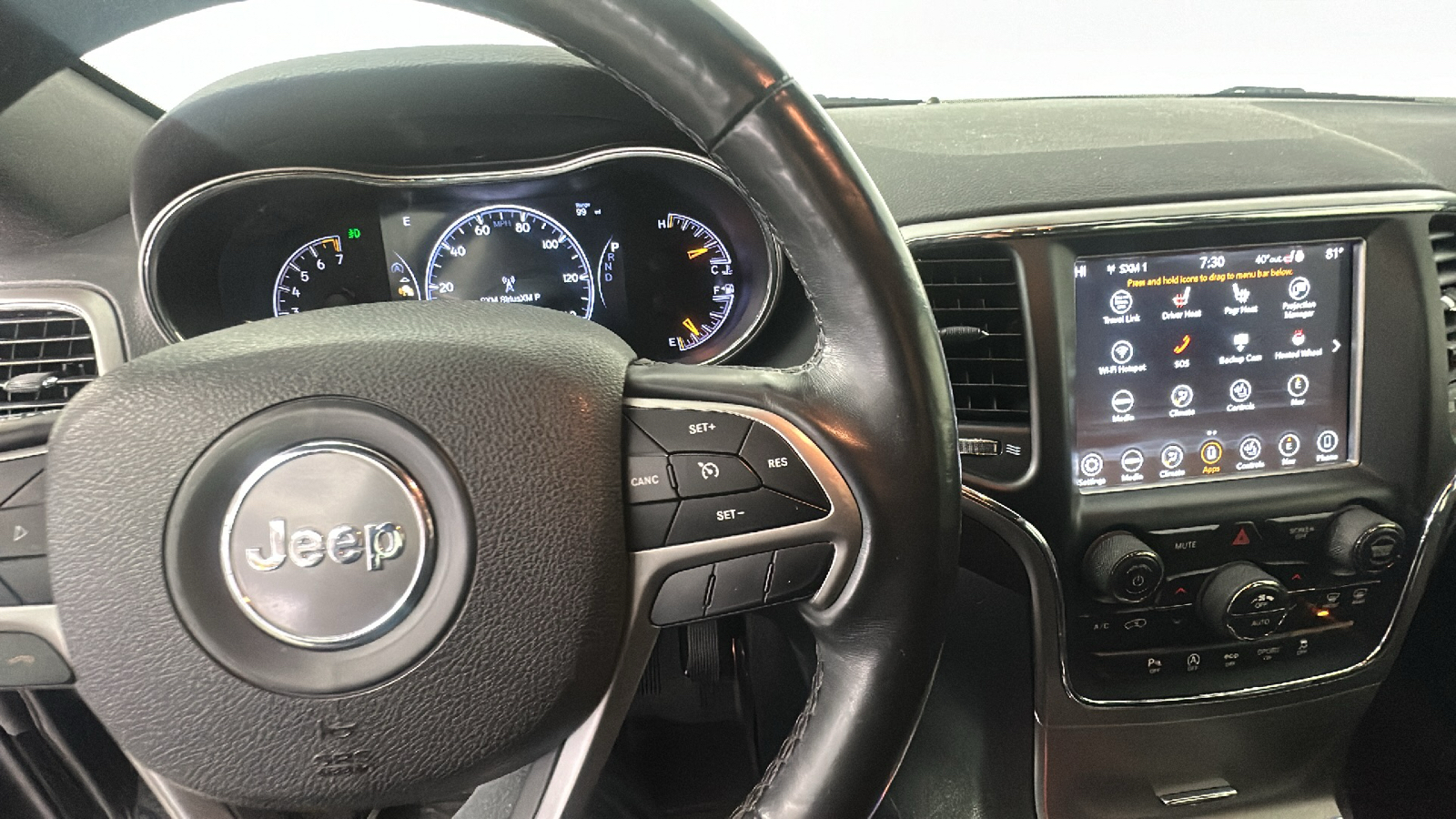 2018 Jeep Grand Cherokee Laredo 38