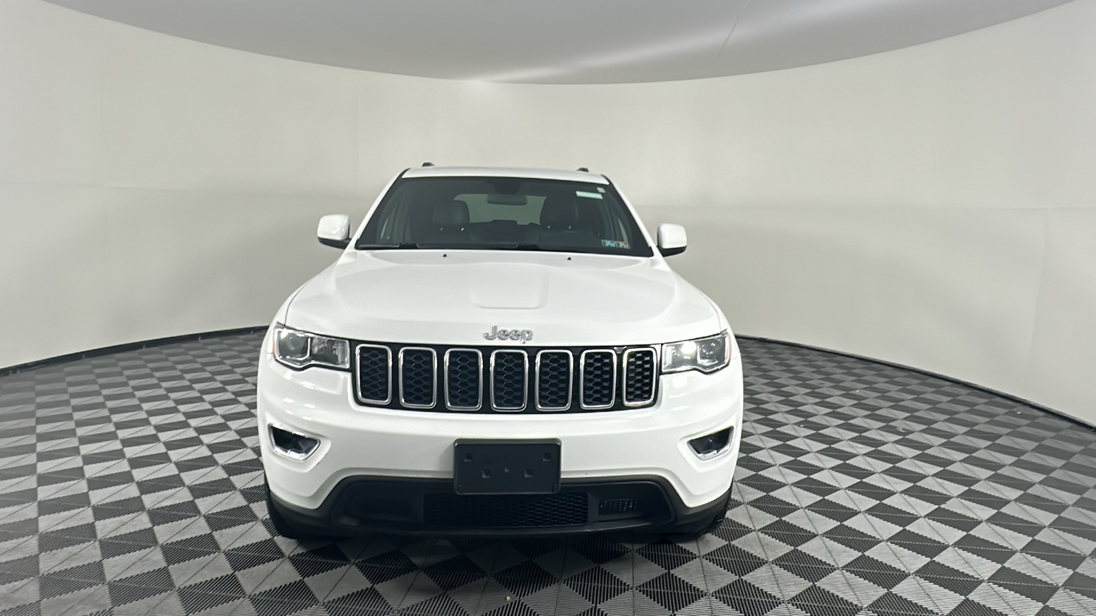 2021 Jeep Grand Cherokee Laredo X 4