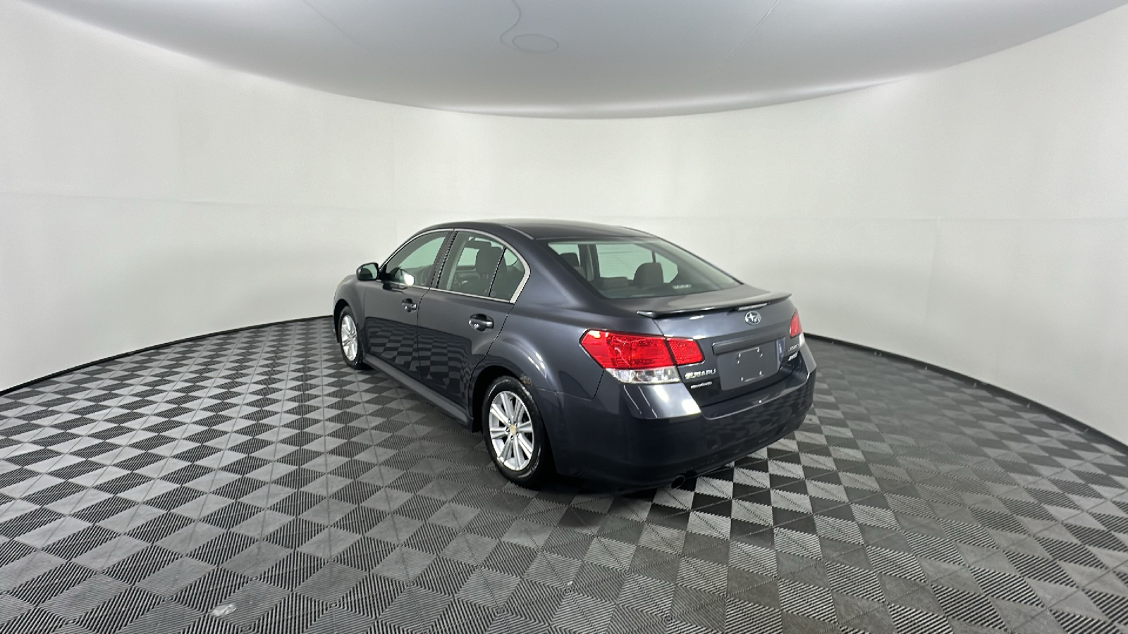 2011 Subaru Legacy 2.5i 9