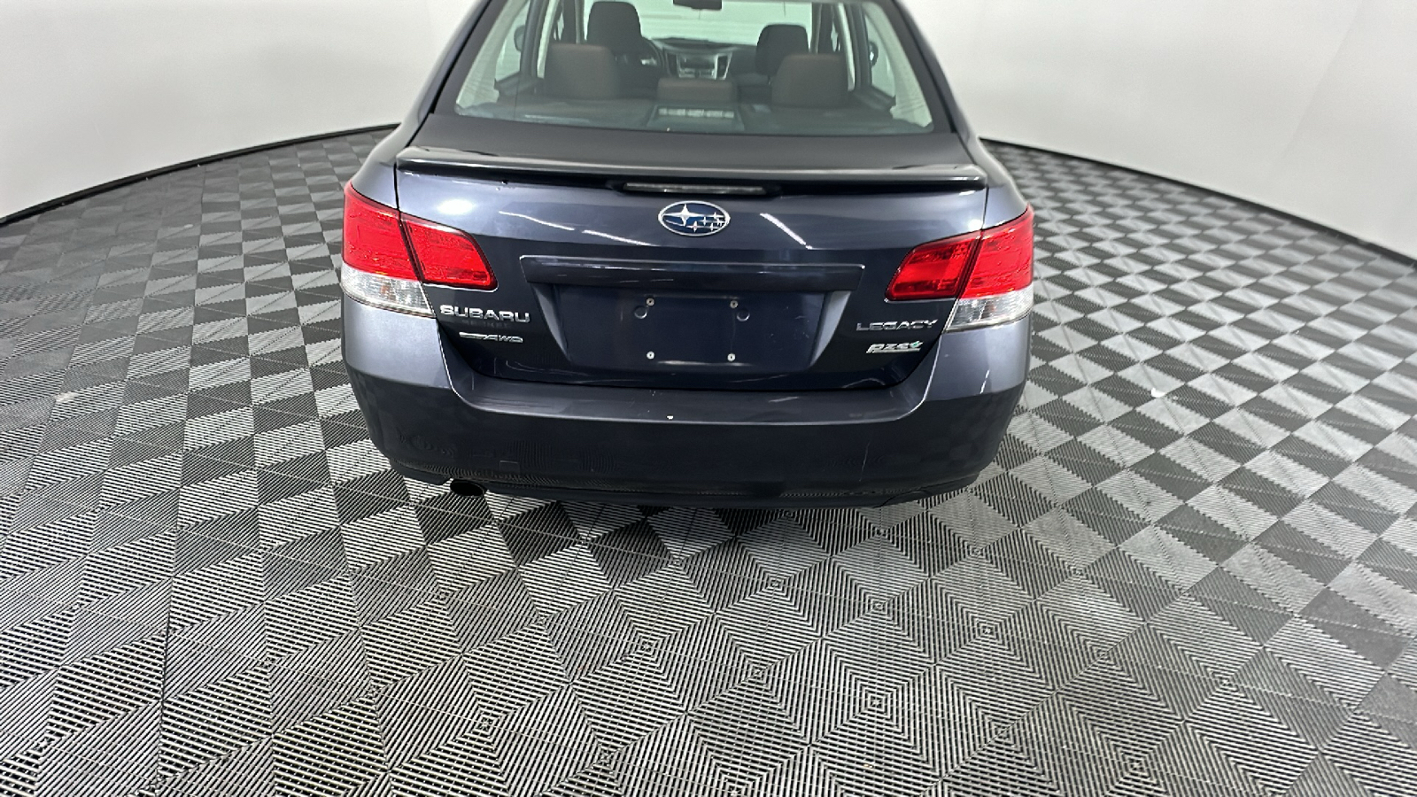 2011 Subaru Legacy 2.5i 13