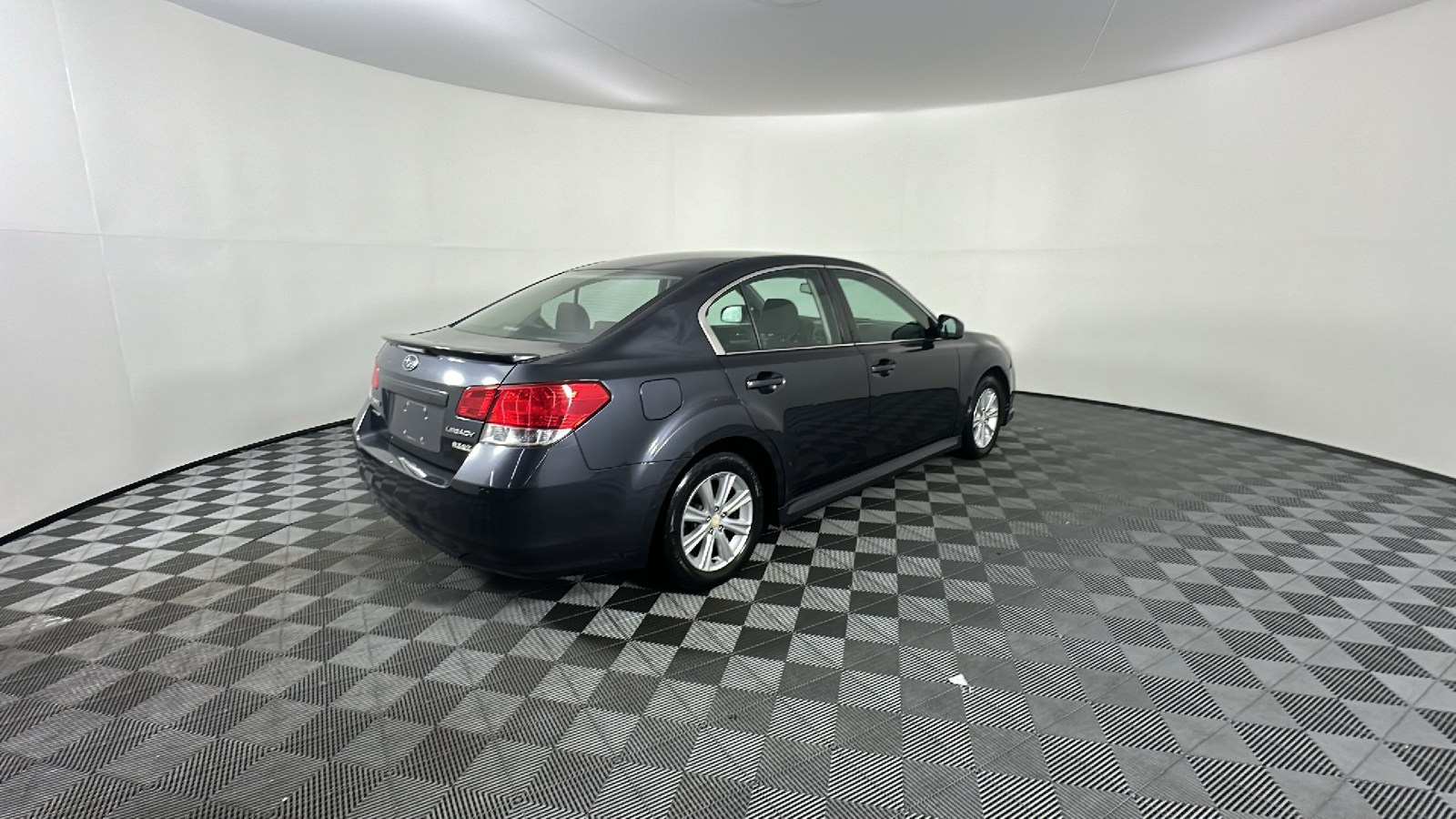 2011 Subaru Legacy 2.5i 14