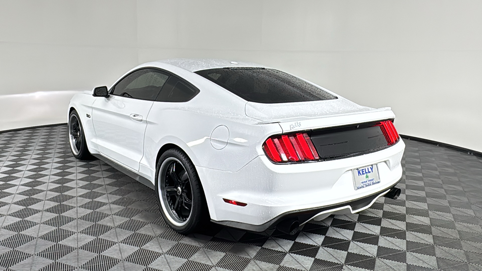 2016 Ford Mustang GT Premium 5