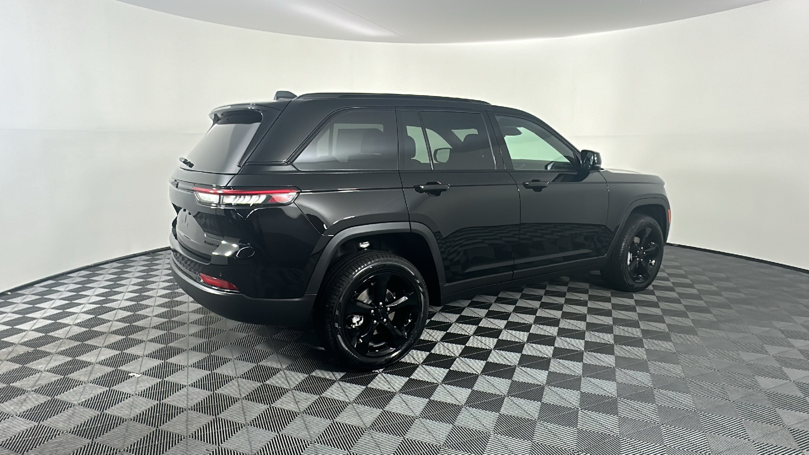 2024 Jeep Grand Cherokee Limited 20