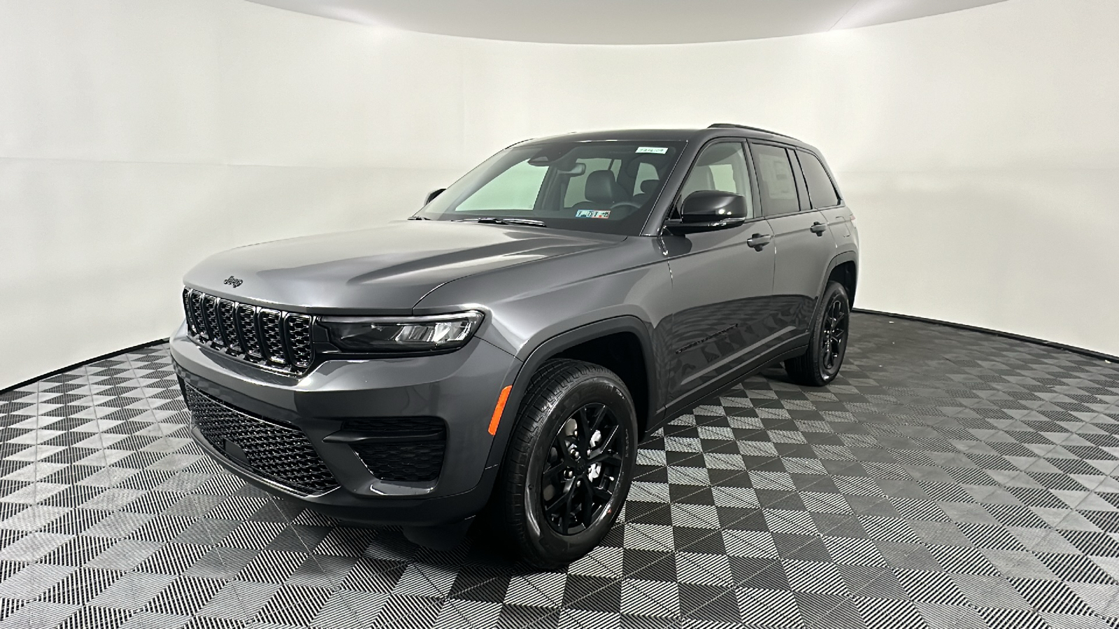 2024 Jeep Grand Cherokee Altitude X 6