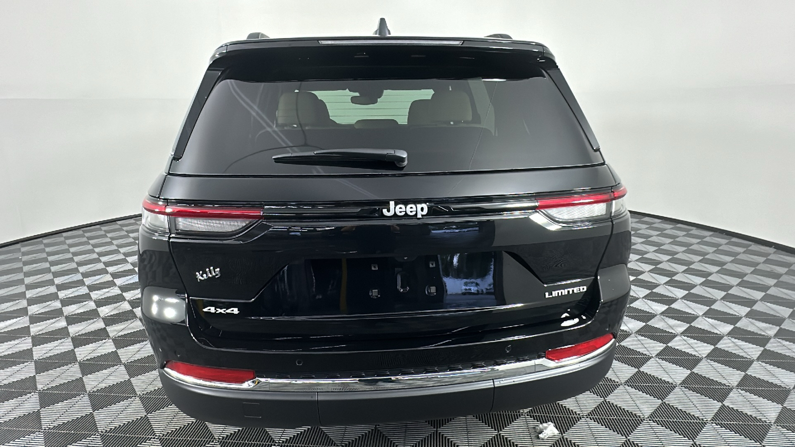 2024 Jeep Grand Cherokee Limited 15