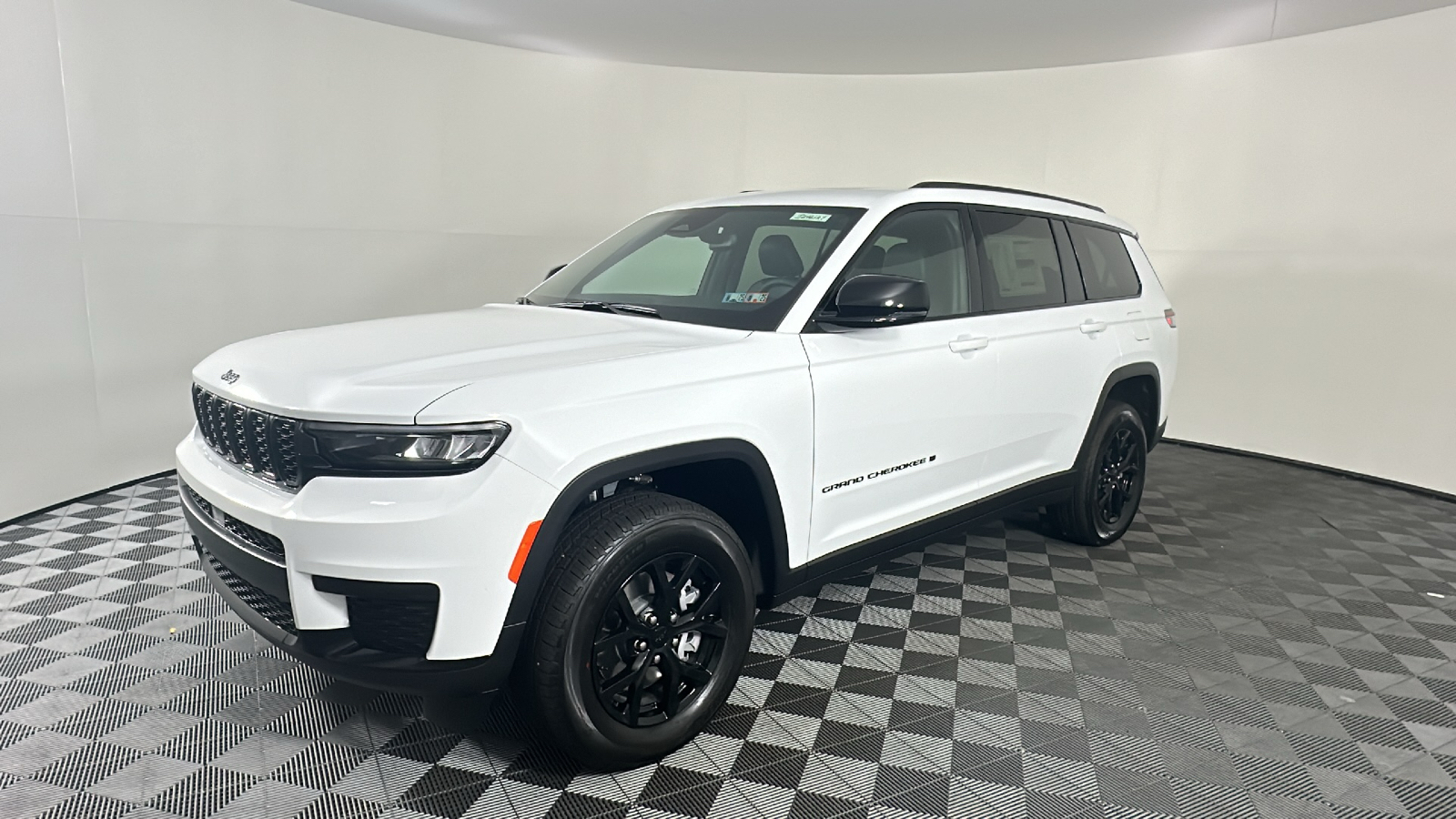 2024 Jeep Grand Cherokee L Altitude X 6