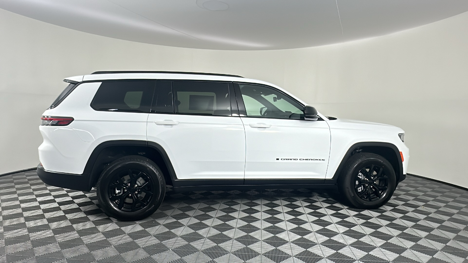 2024 Jeep Grand Cherokee L Altitude X 22