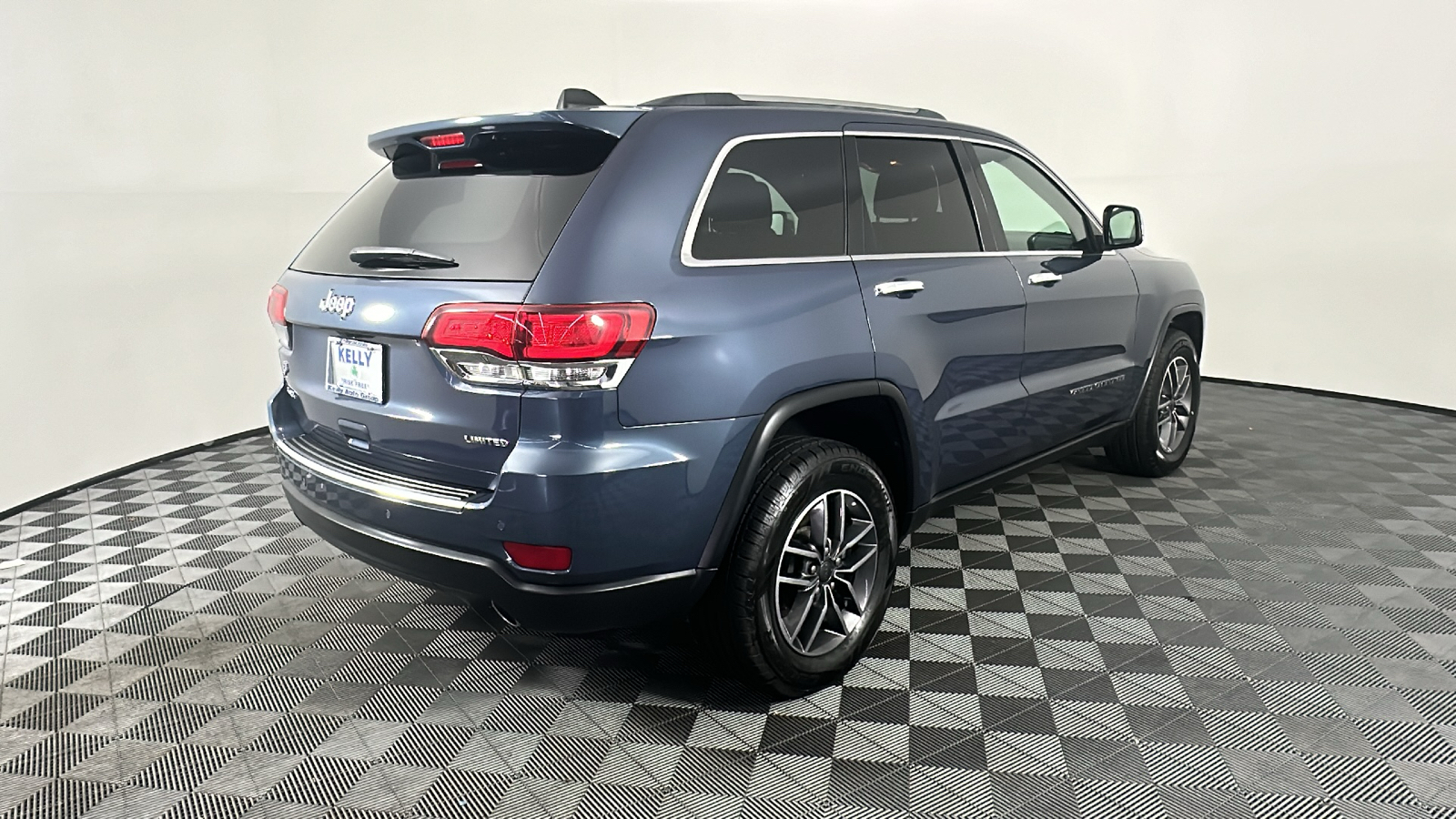 2020 Jeep Grand Cherokee Limited 20