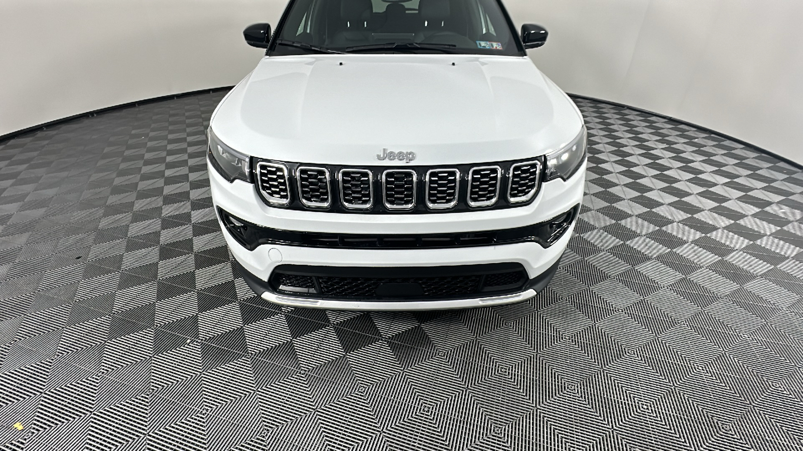 2025 Jeep Compass Limited 3