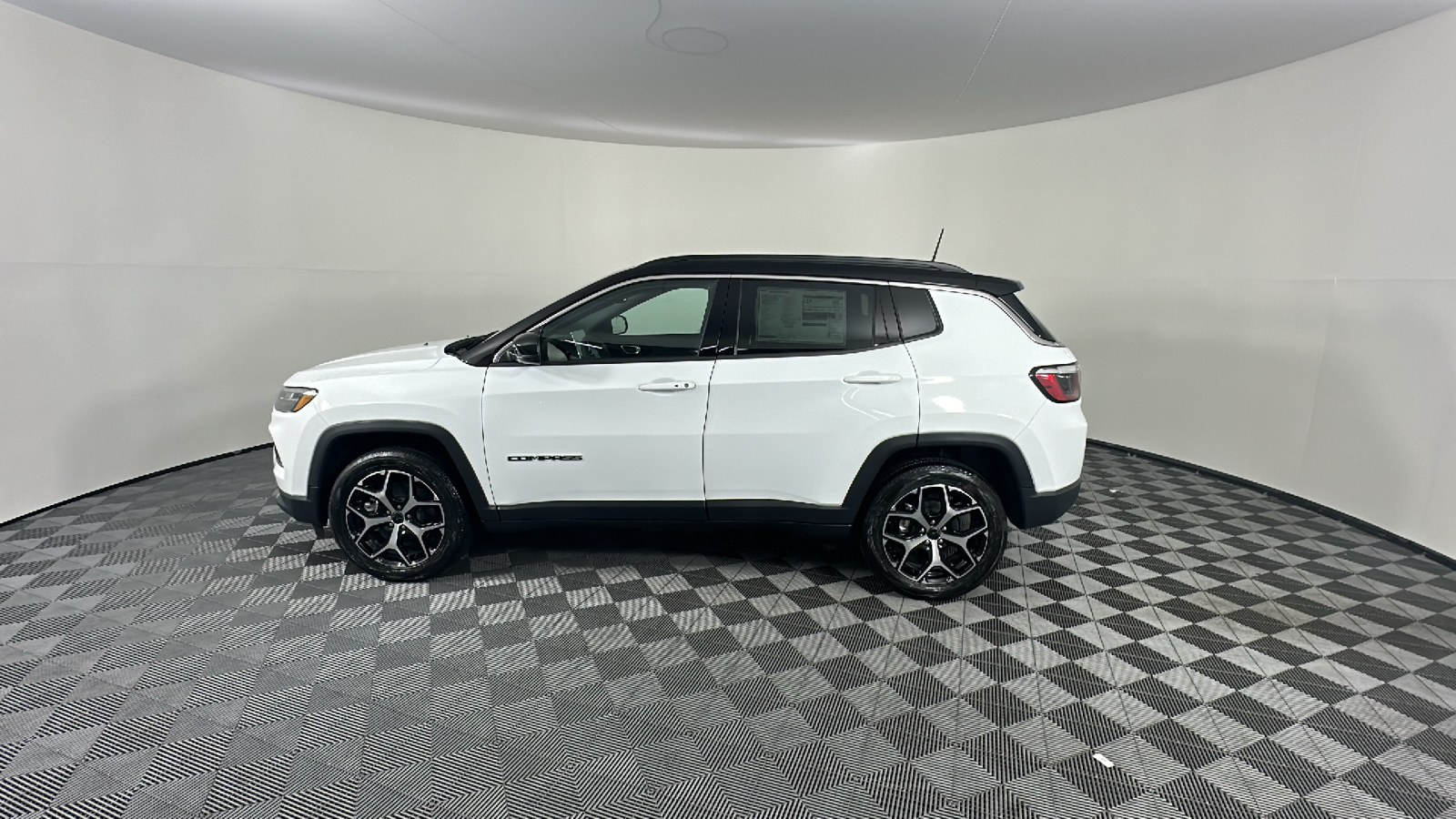 2025 Jeep Compass Limited 7