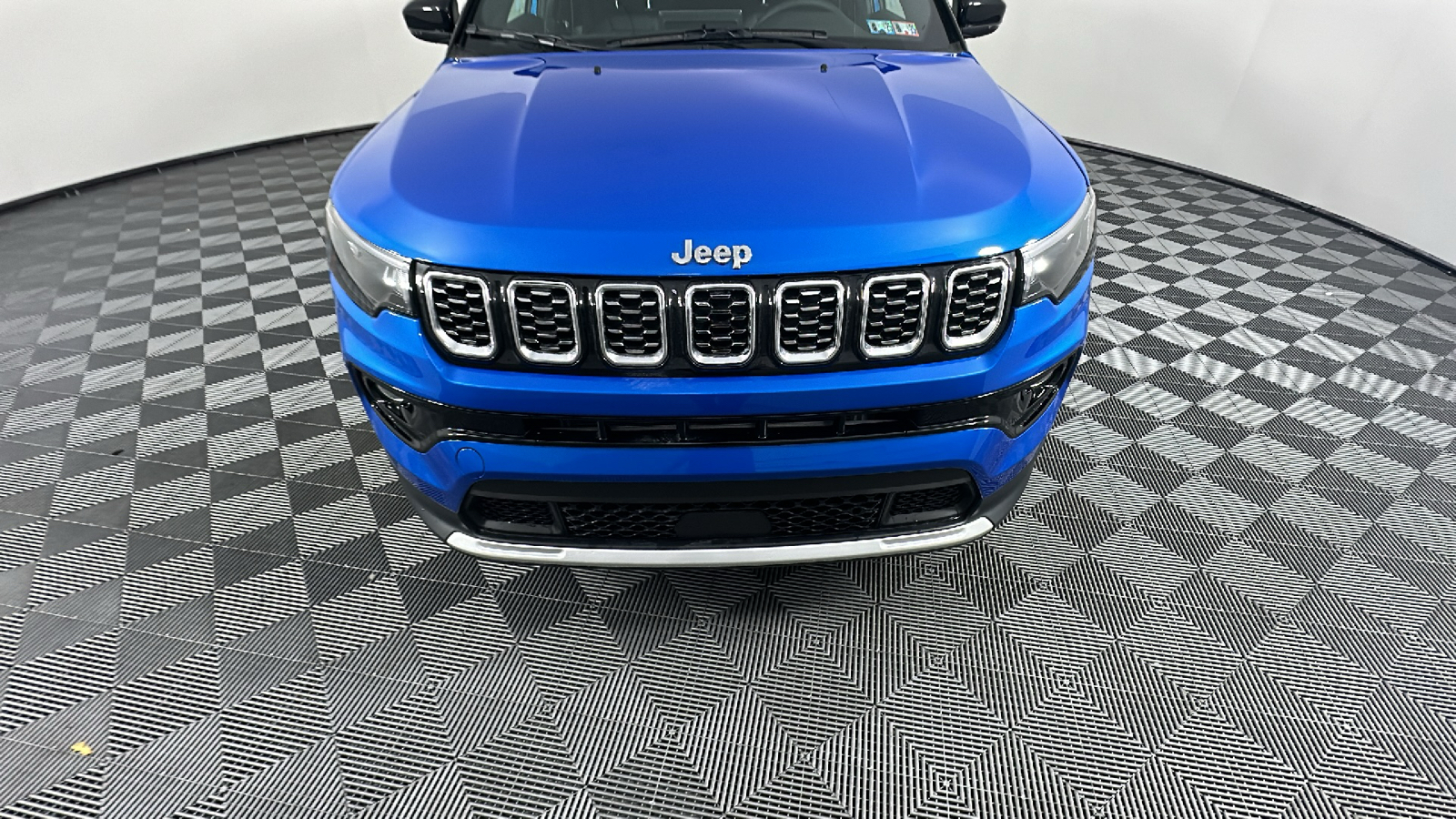 2025 Jeep Compass Limited 3