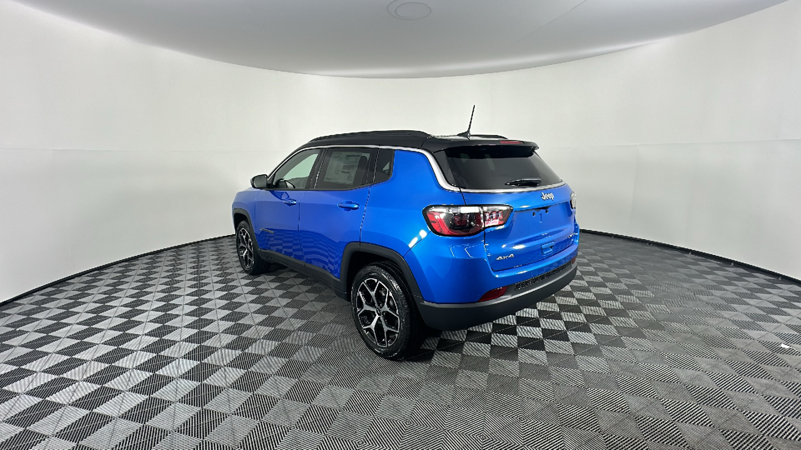 2025 Jeep Compass Limited 9