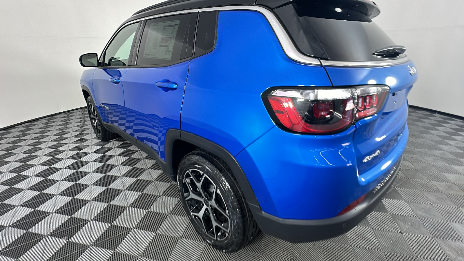 2025 Jeep Compass Limited 10