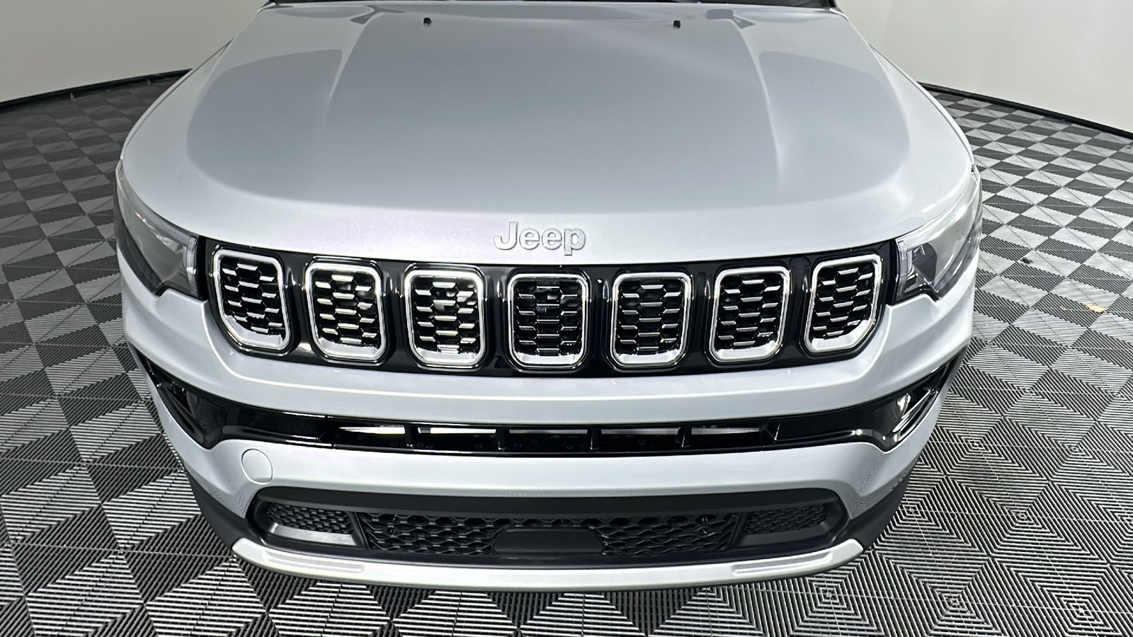 2025 Jeep Compass Limited 5