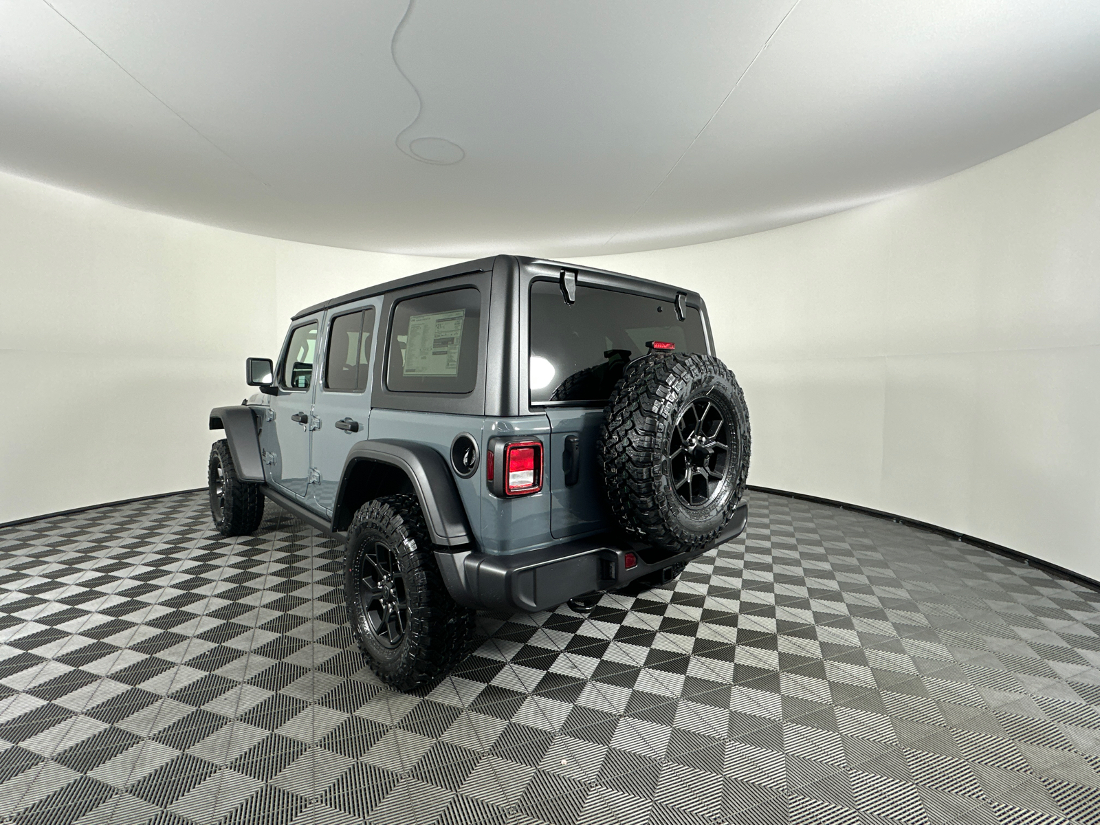 2025 Jeep Wrangler Willys 10