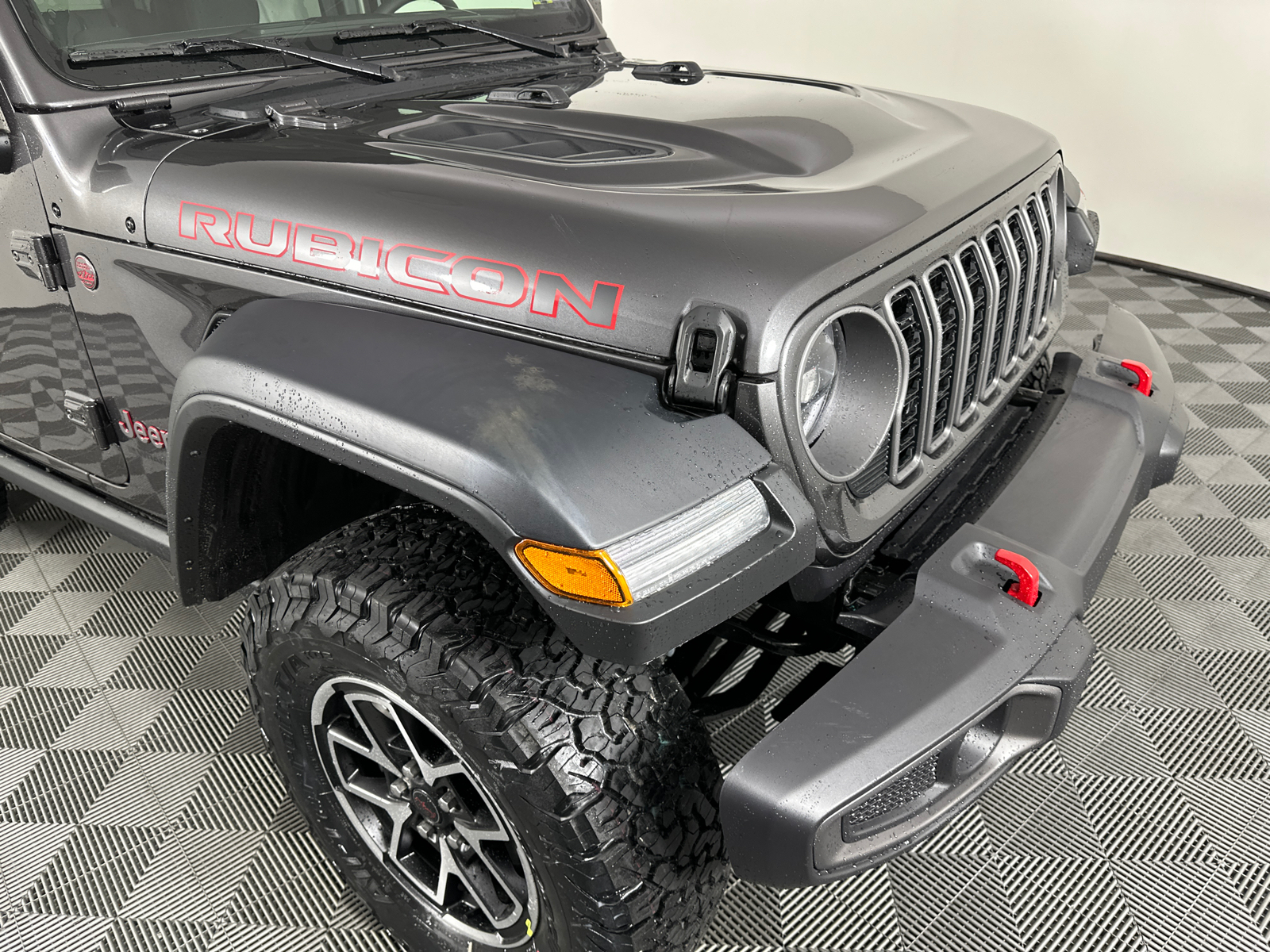 2025 Jeep Wrangler Rubicon 2