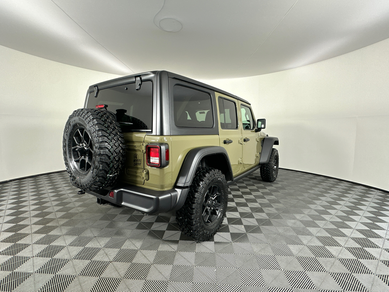 2025 Jeep Wrangler Willys 15