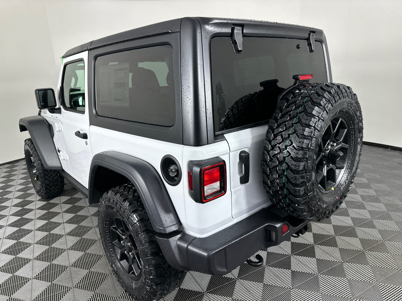 2025 Jeep Wrangler Sport 12