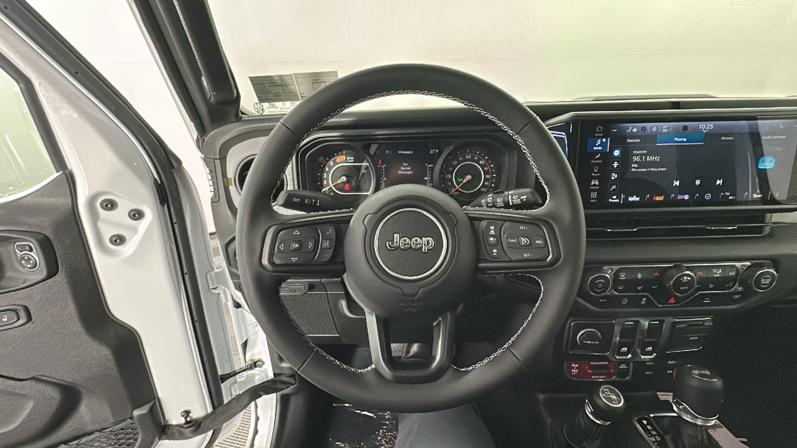 2025 Jeep Wrangler Sport 30