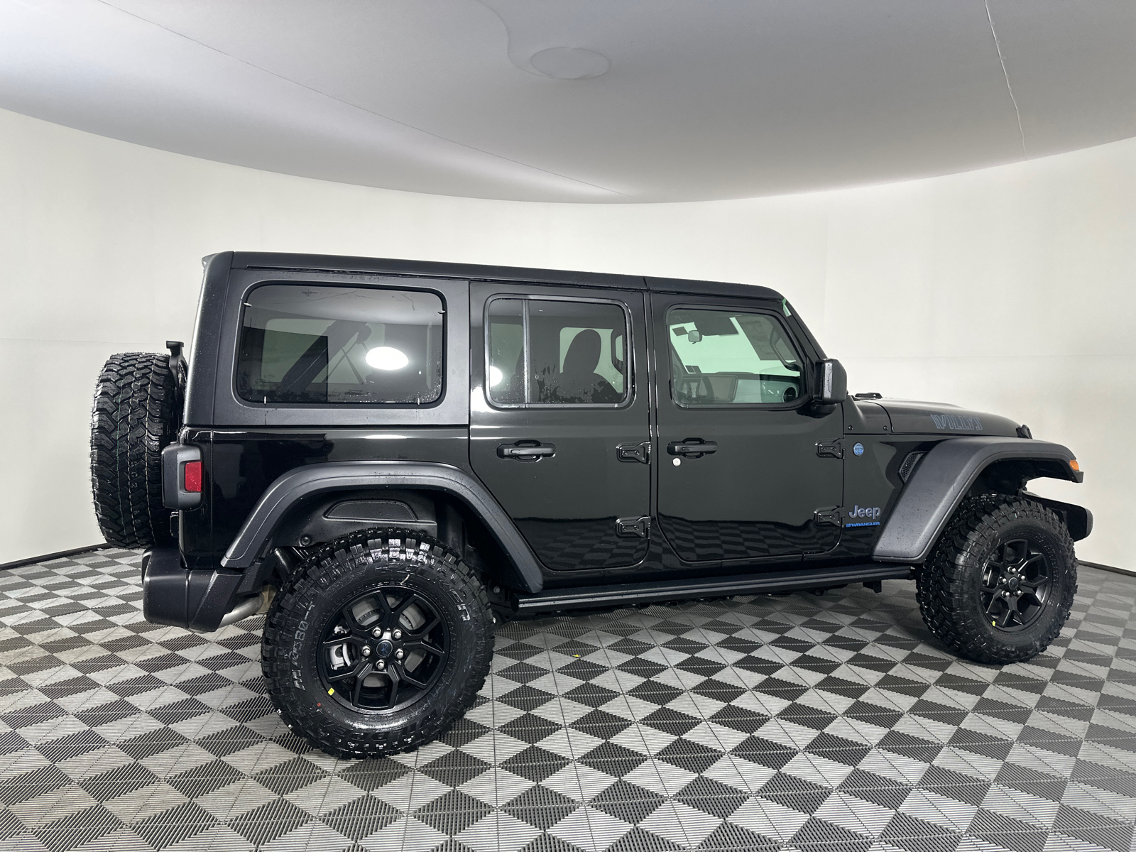 2025 Jeep Wrangler Willys 4xe 20