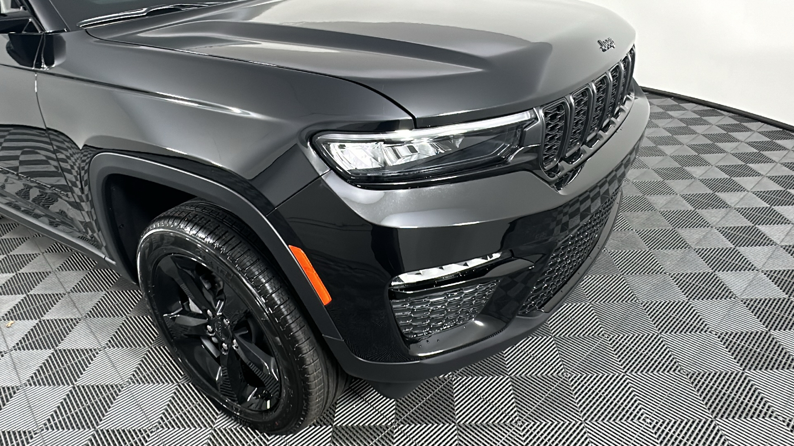 2025 Jeep Grand Cherokee Limited 2