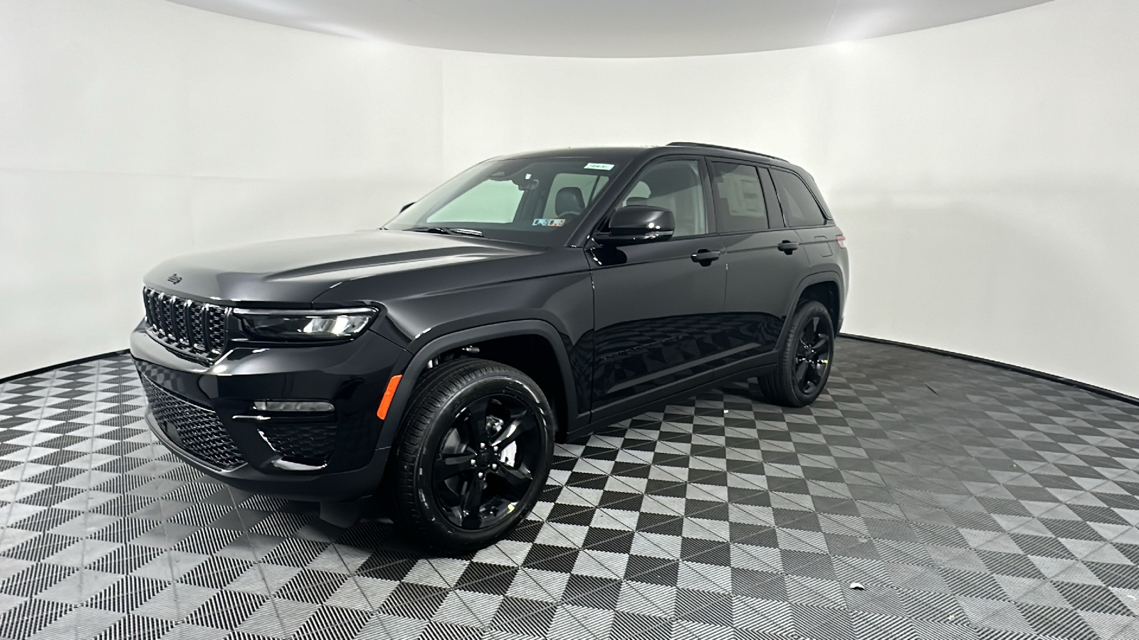 2025 Jeep Grand Cherokee Limited 6