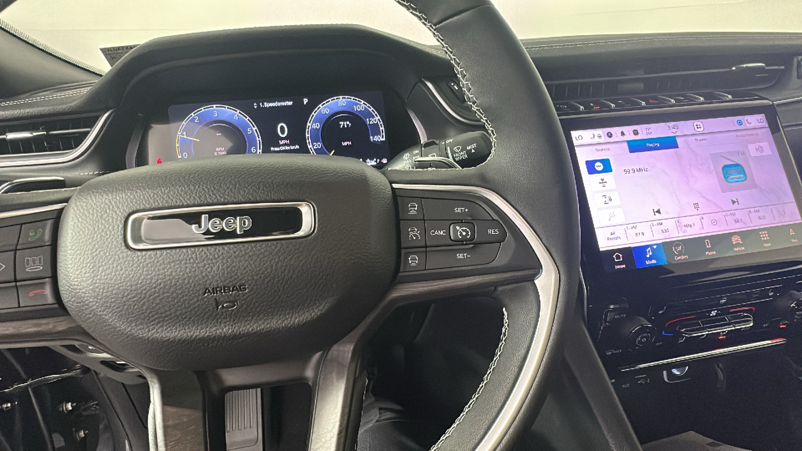 2025 Jeep Grand Cherokee L Limited 38