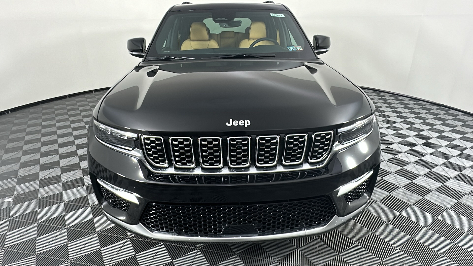 2025 Jeep Grand Cherokee Summit 5