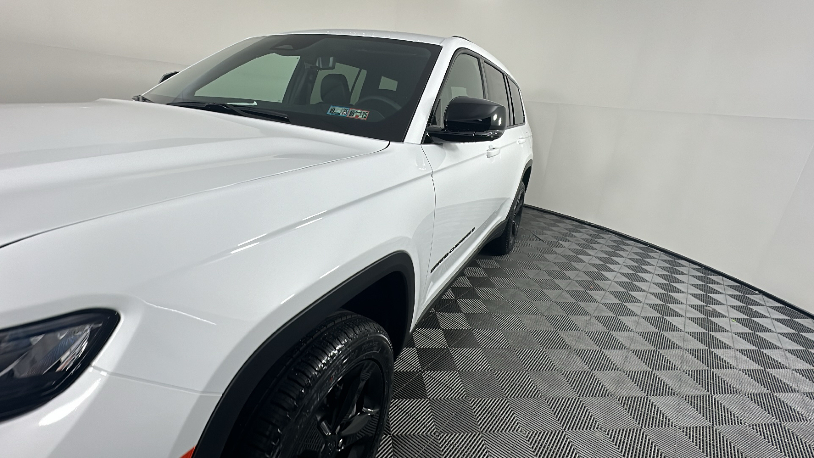 2025 Jeep Grand Cherokee L Limited 5