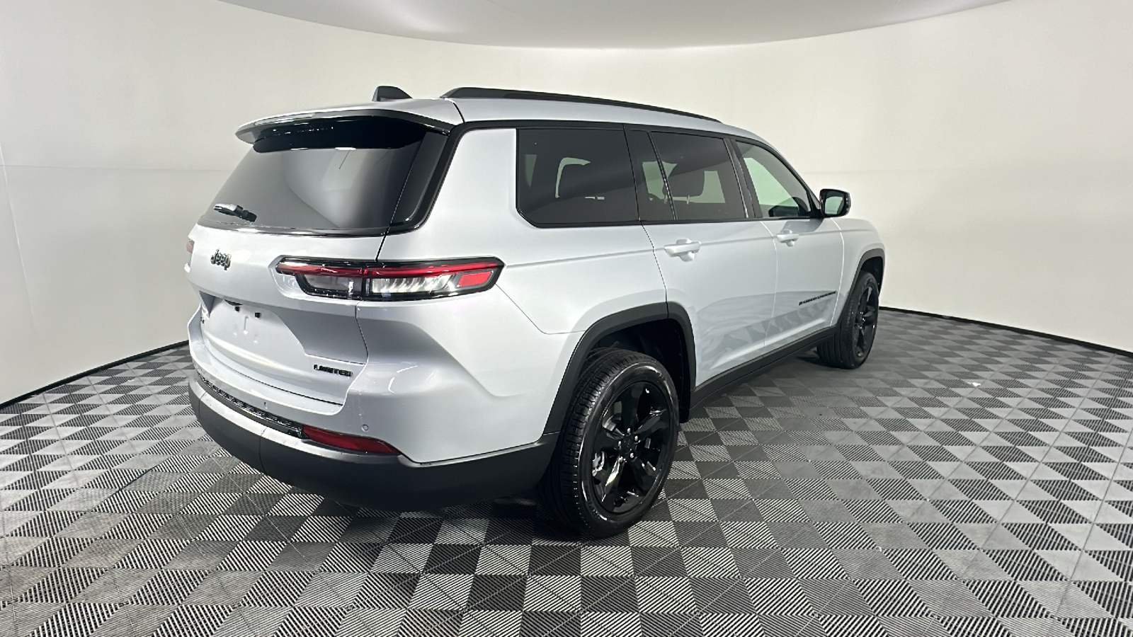 2025 Jeep Grand Cherokee L Limited 20