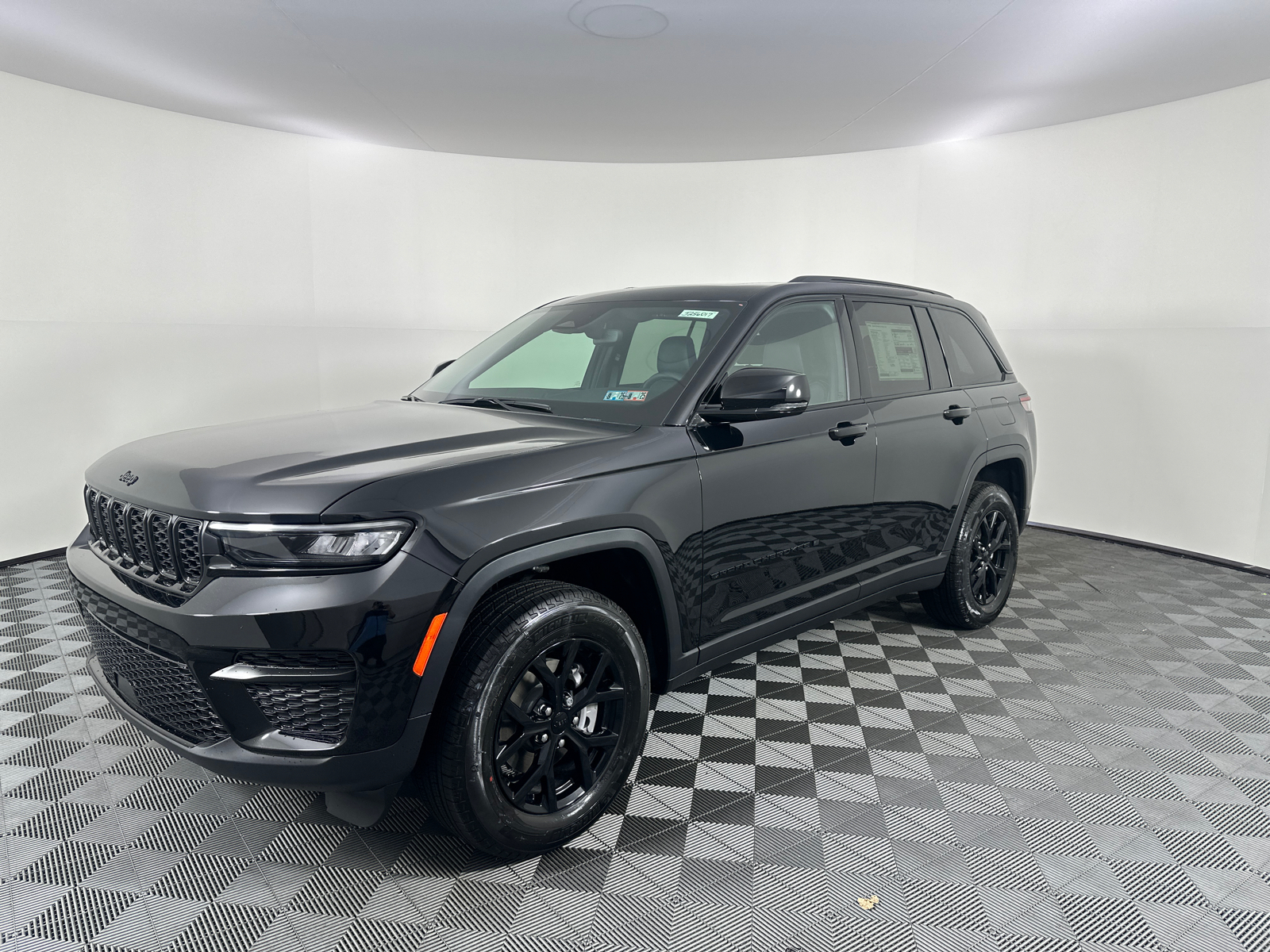 2025 Jeep Grand Cherokee Altitude X 4