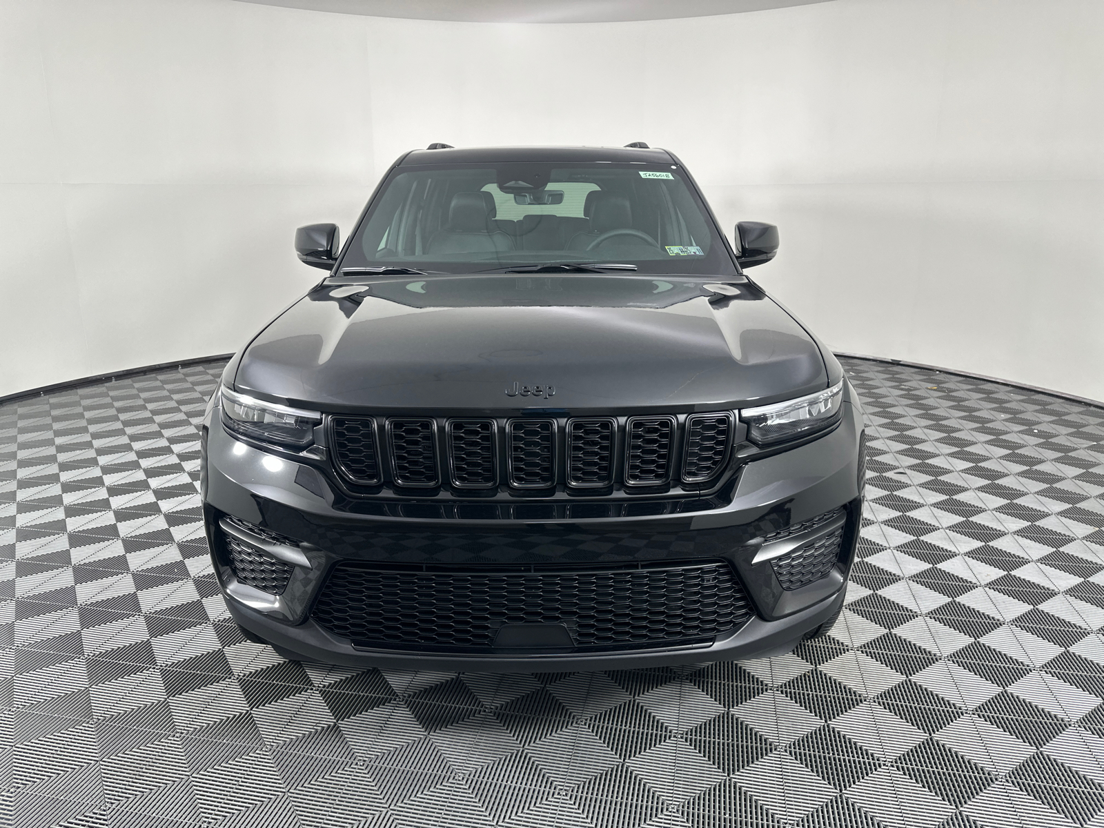 2025 Jeep Grand Cherokee Altitude X 2