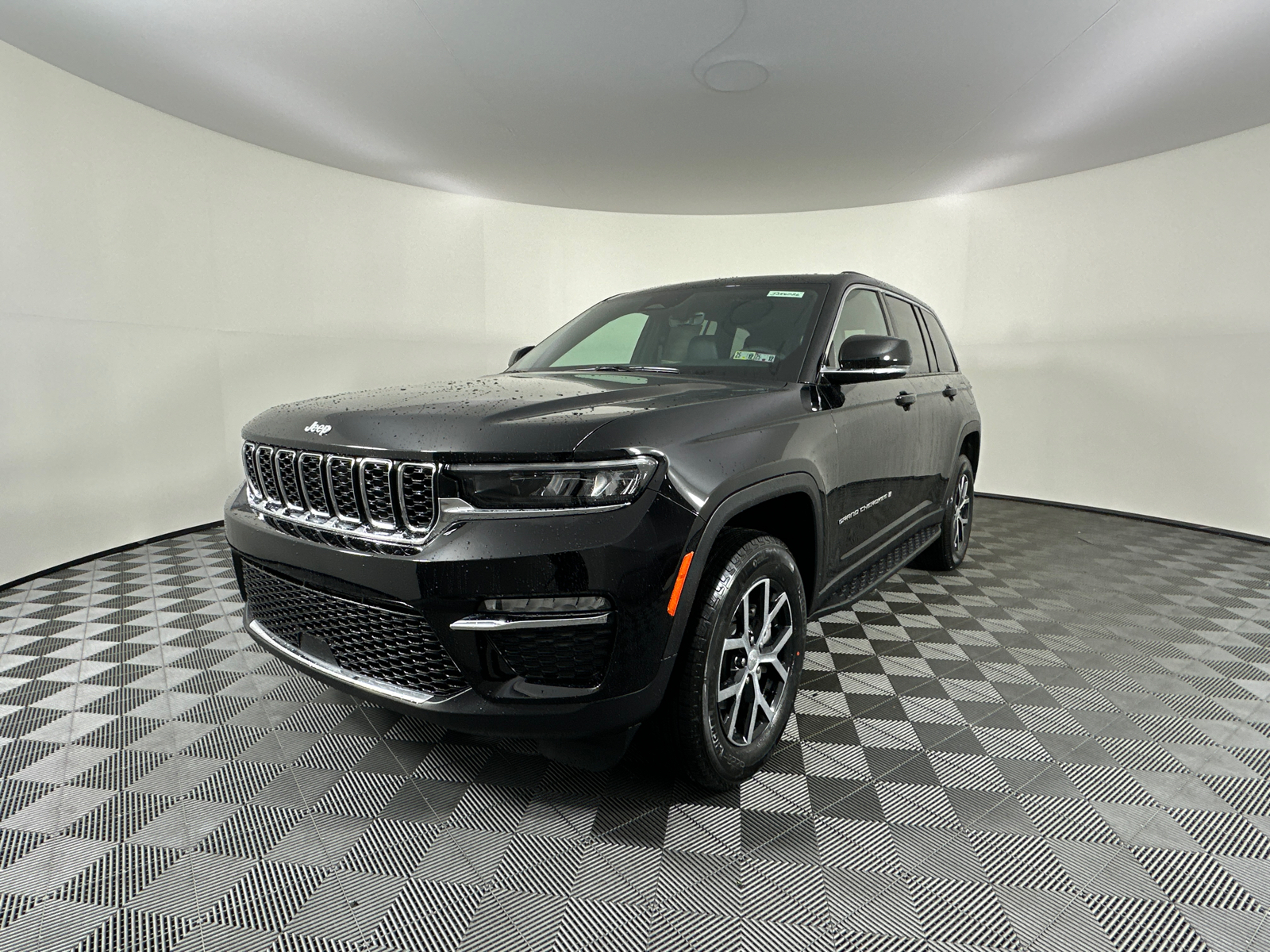 2025 Jeep Grand Cherokee Limited 5