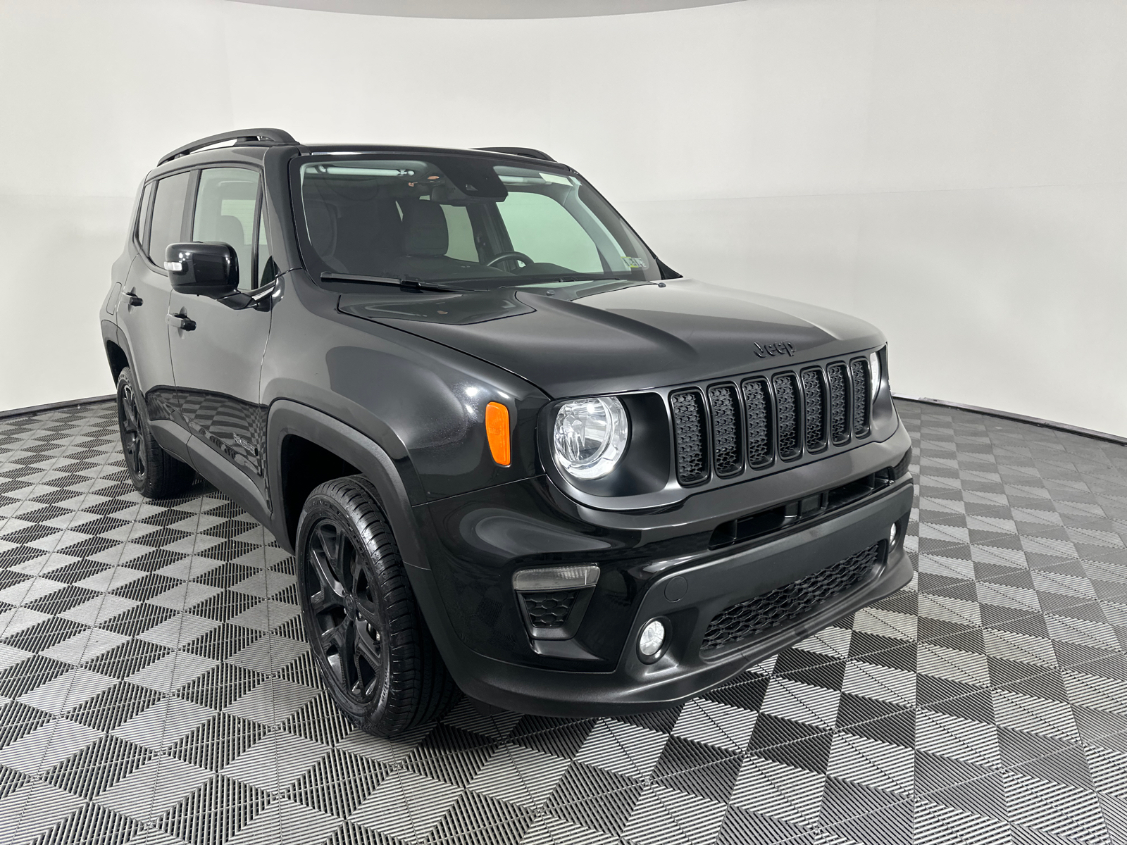 2023 Jeep Renegade Latitude 2