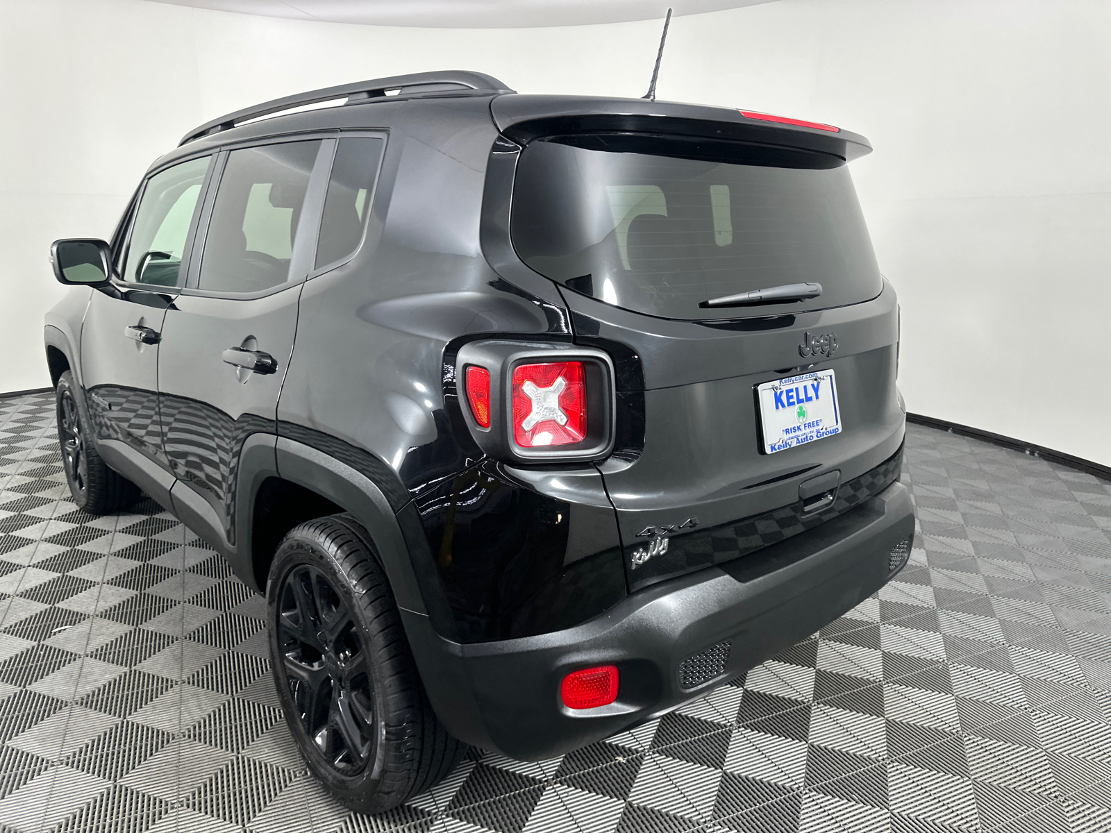 2023 Jeep Renegade Latitude 11