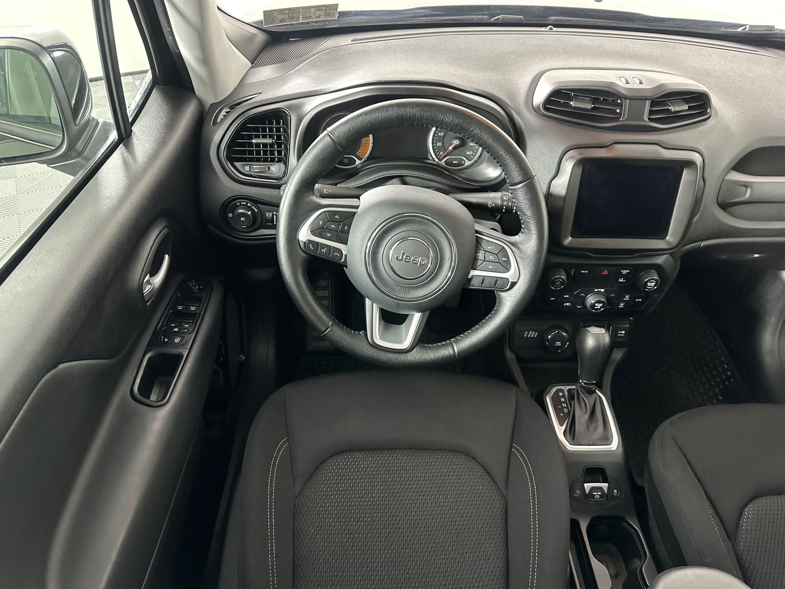 2023 Jeep Renegade Latitude 24