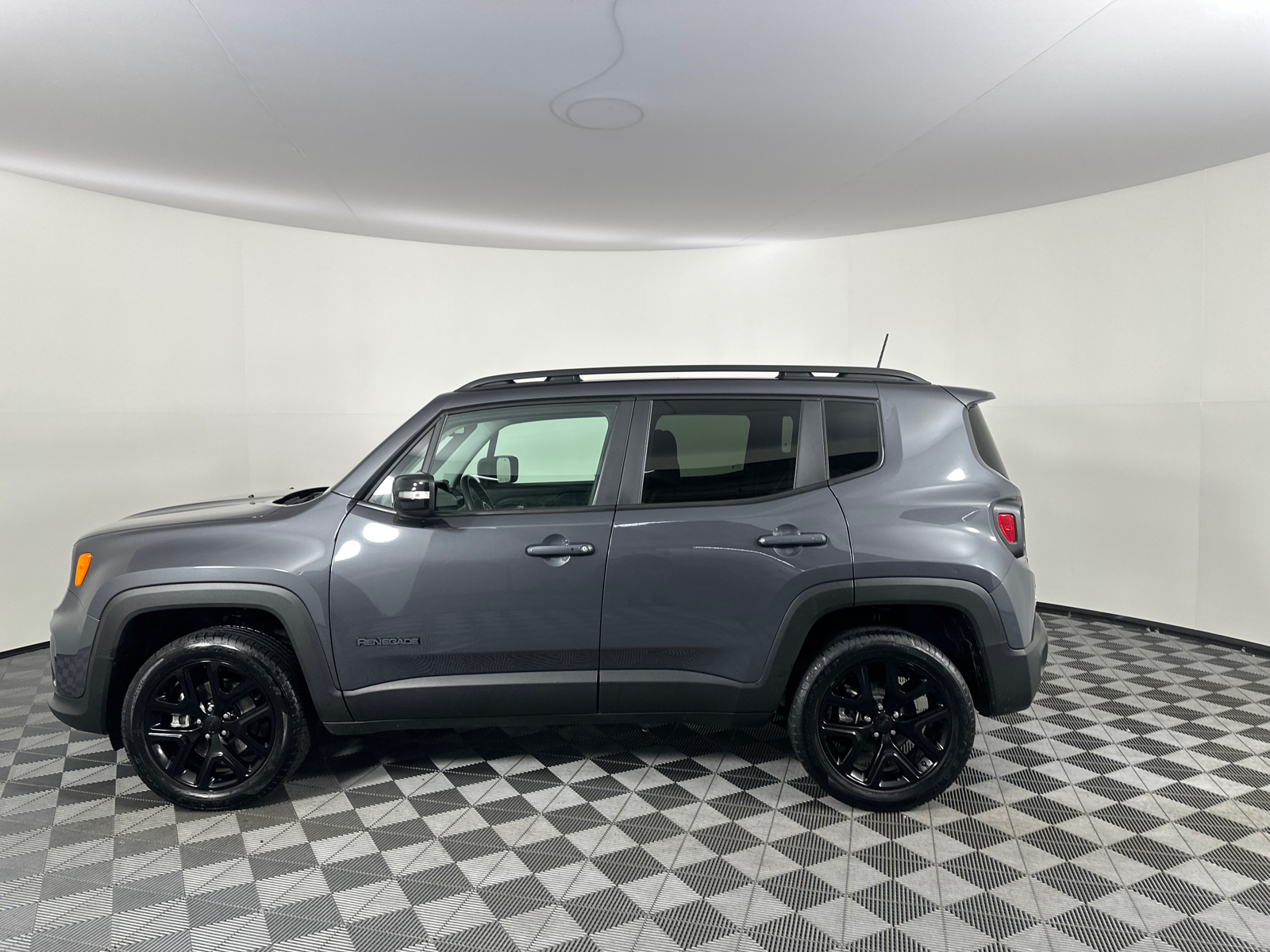 2023 Jeep Renegade Altitude 9