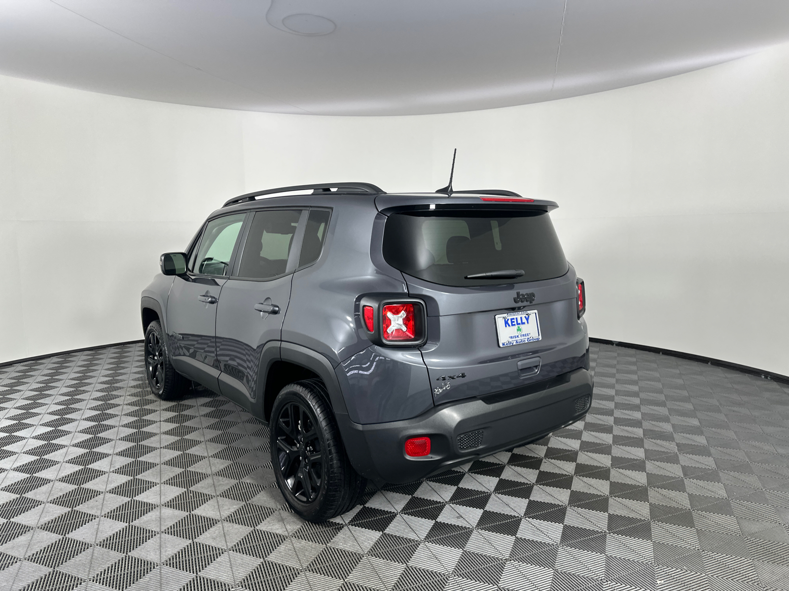 2023 Jeep Renegade Altitude 10