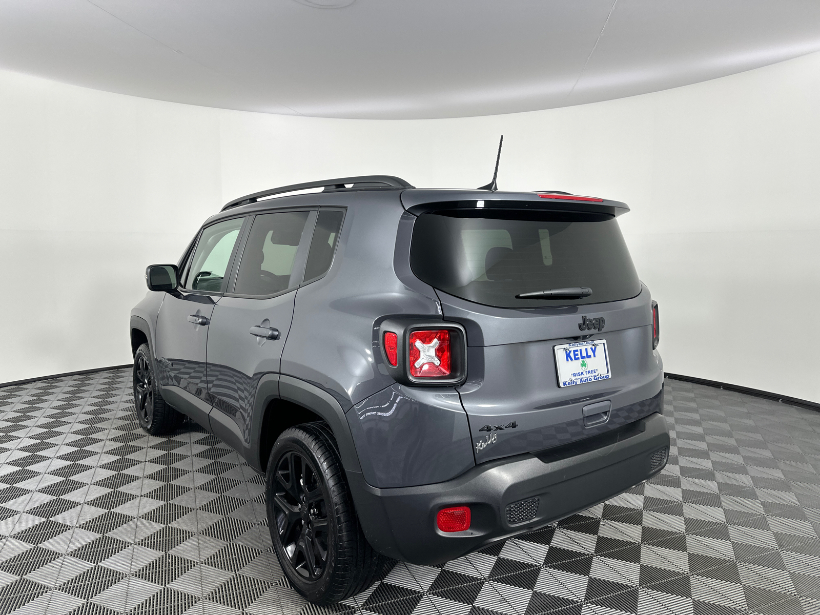 2023 Jeep Renegade Altitude 11