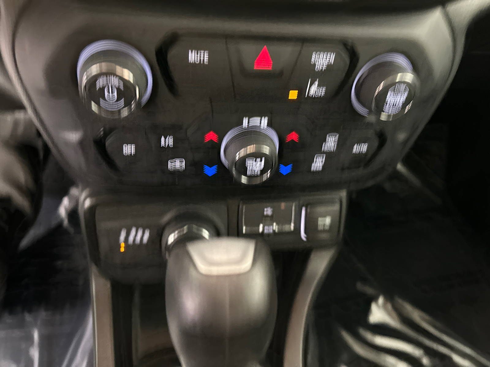 2023 Jeep Renegade Altitude 37