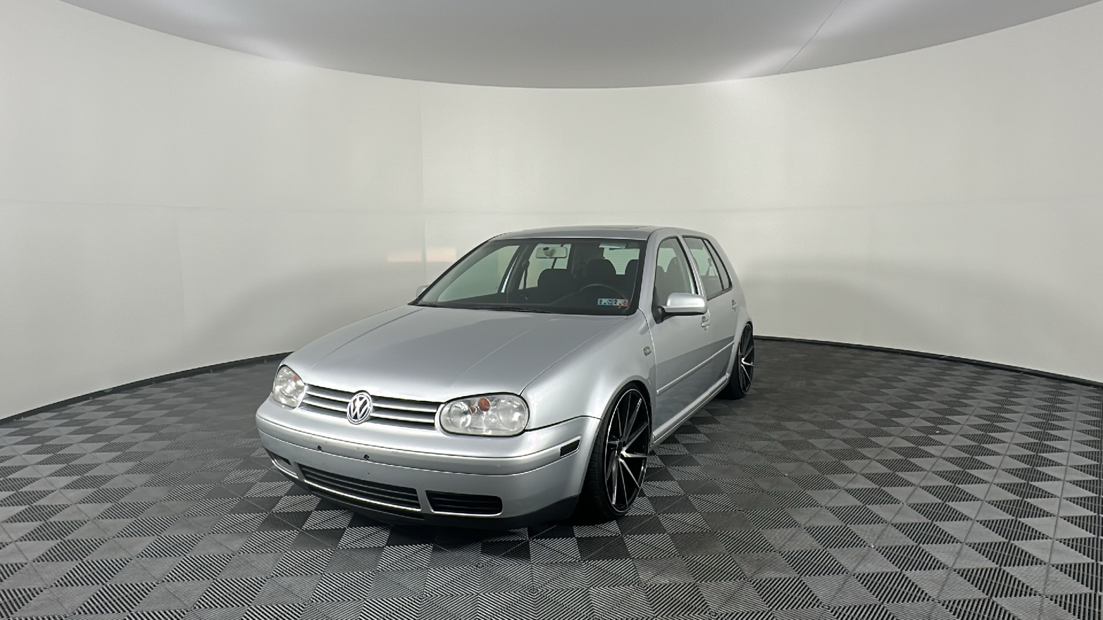 2003 Volkswagen Golf GLS 6