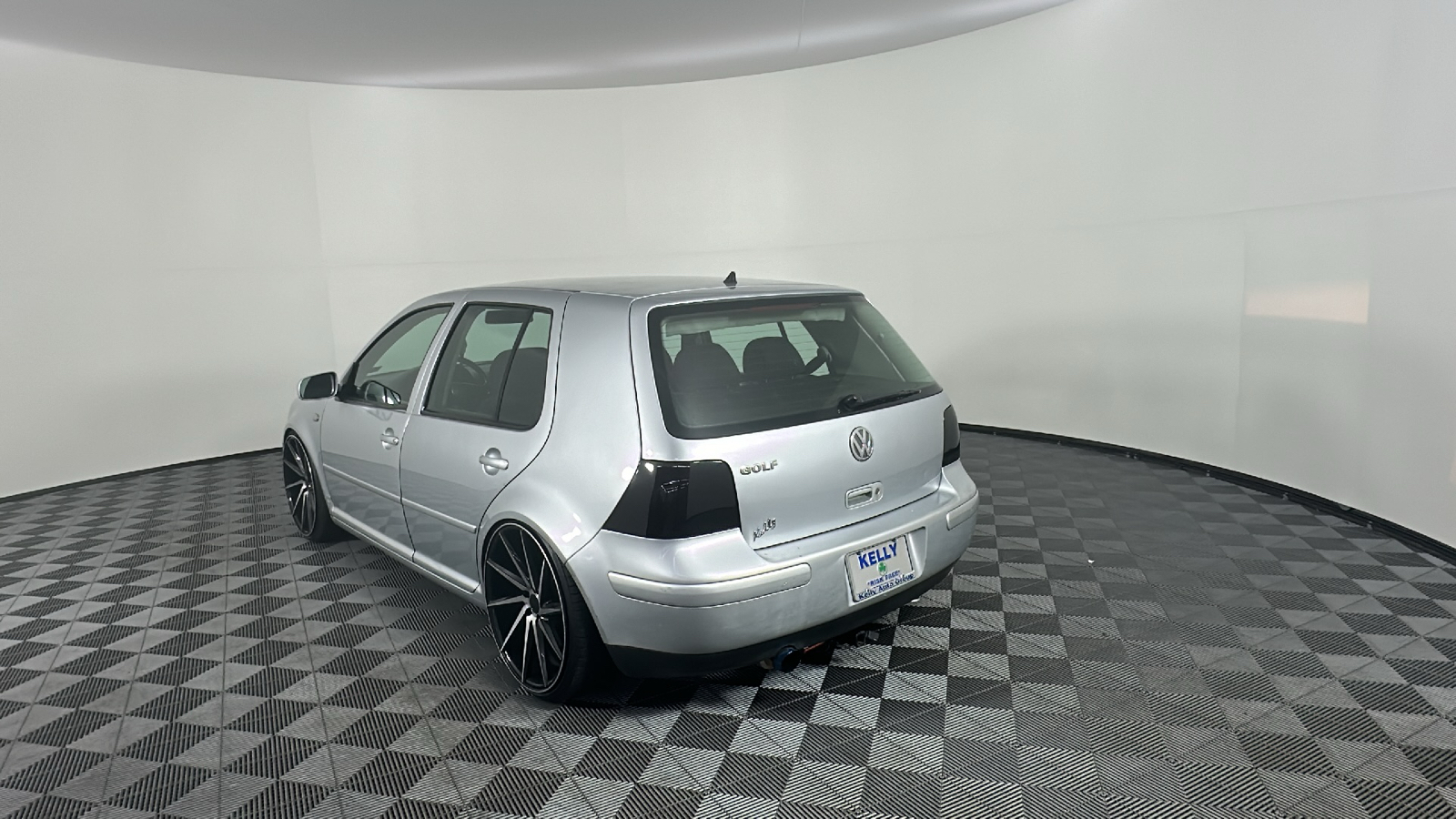 2003 Volkswagen Golf GLS 11