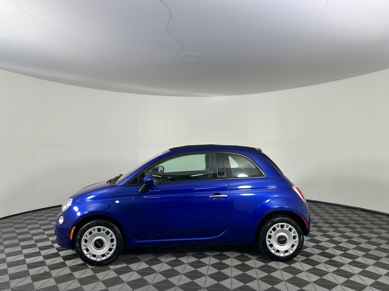 2012 Fiat 500c Pop 9