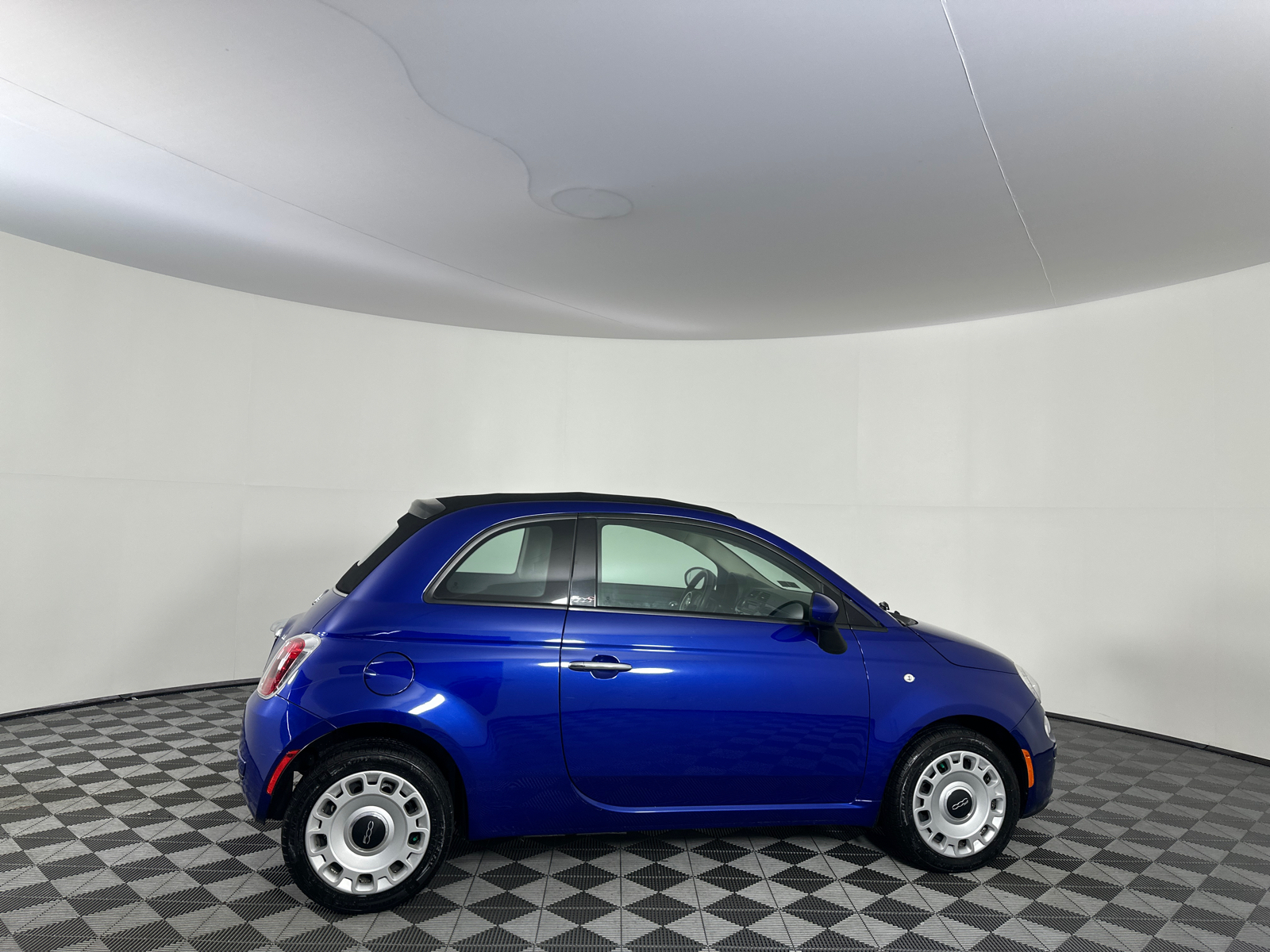 2012 Fiat 500c Pop 22