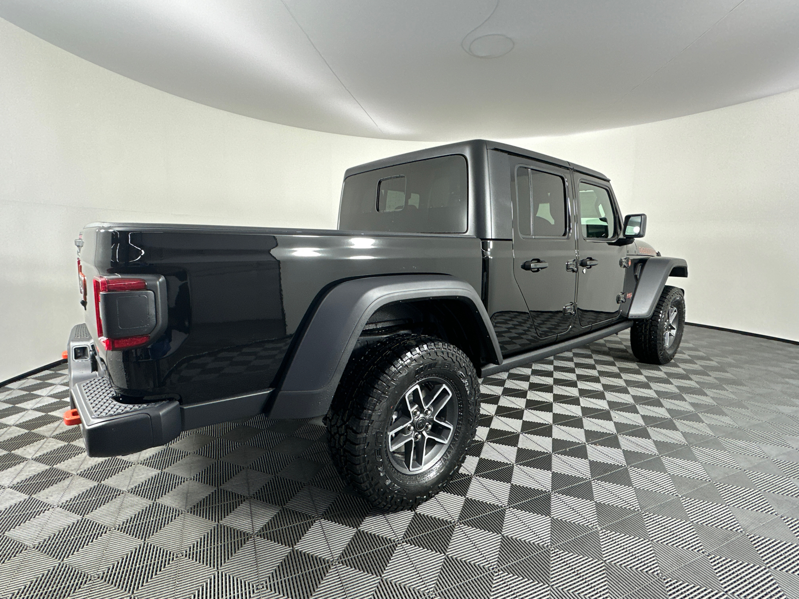 2025 Jeep Gladiator Mojave 16