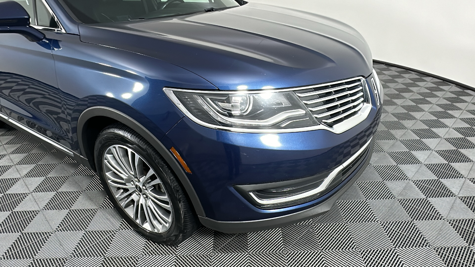 2017 Lincoln MKX Reserve 2