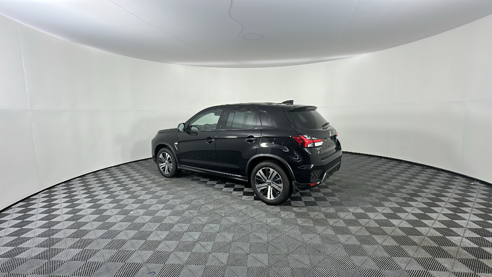 2024 Mitsubishi Outlander Sport 2.0 ES 10