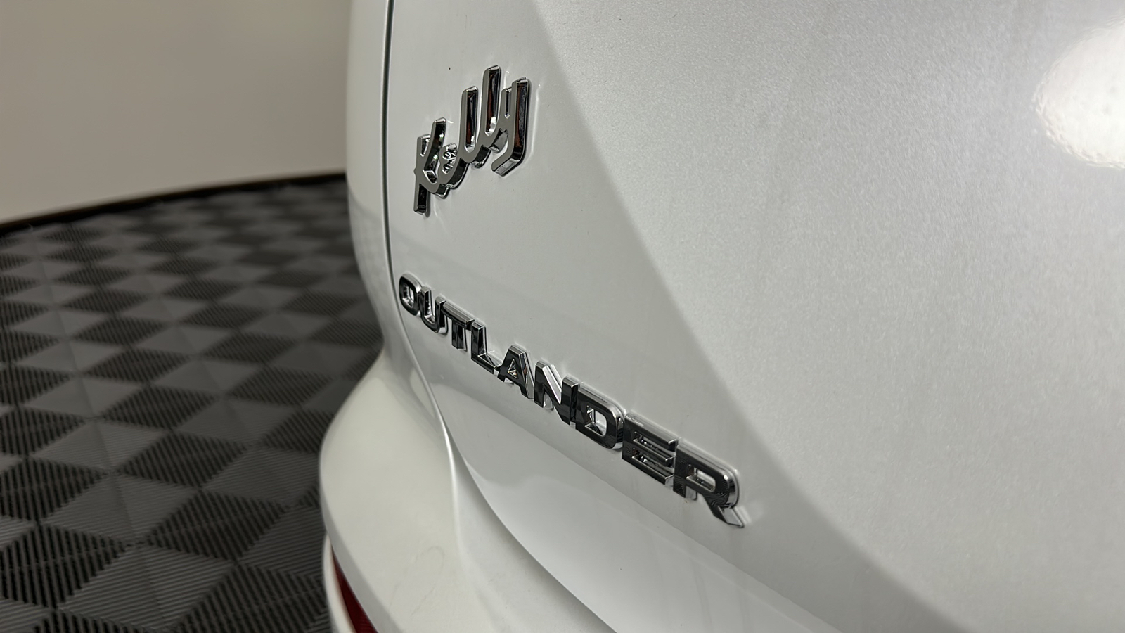 2023 Mitsubishi Outlander PHEV SEL 11